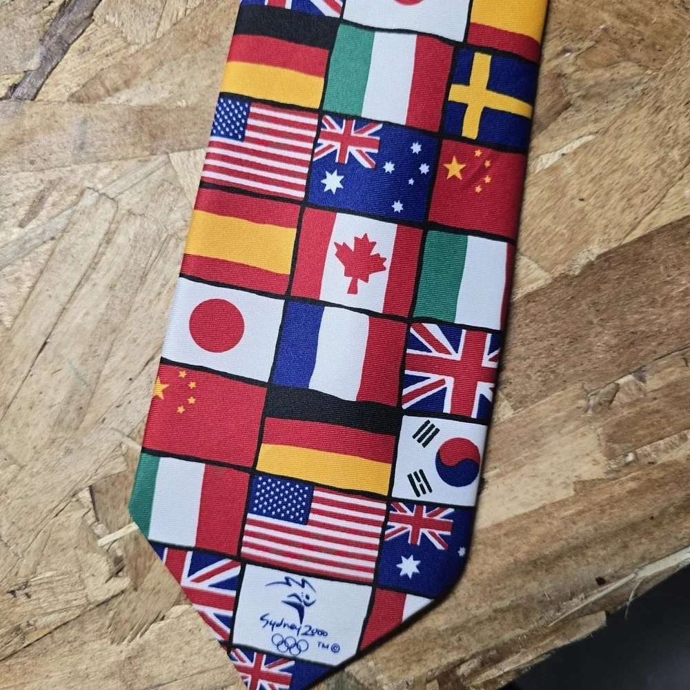 Sydney 2000 Olympic‎ Games Tie Davenport Millennium Collection Silk Flags...